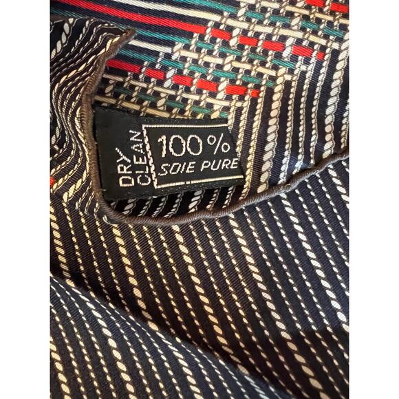 Daniel la Foret square silk scarf - Picture 3 of 4